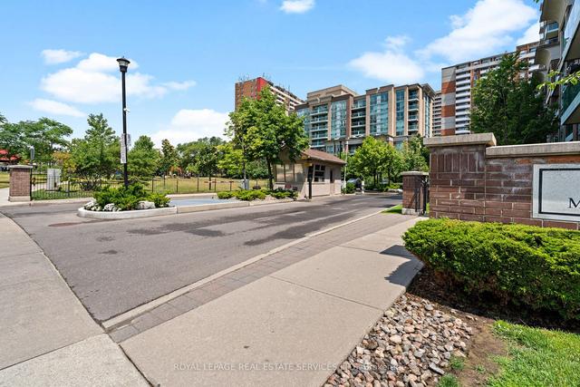 203 - 11 Michael Power Pl, Condo with 2 bedrooms, 2 bathrooms and 1 parking in Toronto ON | Image 18