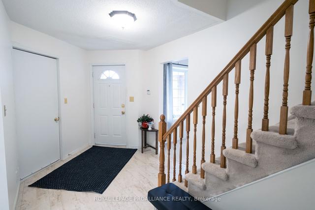 37 Sherwood Cres, House detached with 4 bedrooms, 3 bathrooms and 3.5 parking in Belleville ON | Image 23