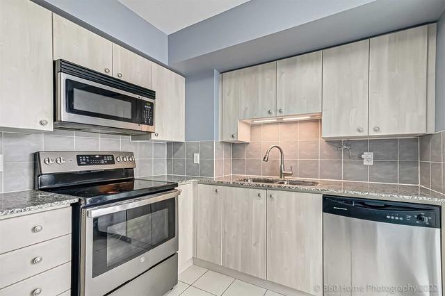 2405 - 225 Sherway Gardens Rd, Condo with 2 bedrooms, 2 bathrooms and 1 parking in Toronto ON | Image 2