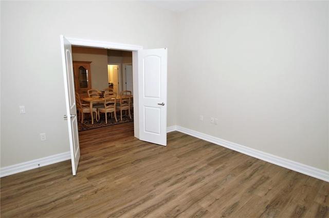 110 - 3290 New Street, Condo with 2 bedrooms, 2 bathrooms and 30 parking in Burlington ON | Image 19