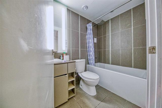 3601 - 101 Peter St, Condo with 1 bedrooms, 1 bathrooms and 0 parking in Toronto ON | Image 35