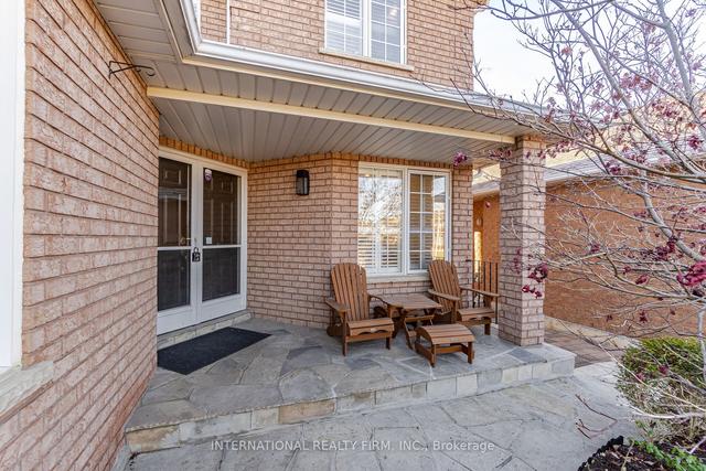 67 Rosanna Cres, House detached with 4 bedrooms, 4 bathrooms and 4 parking in Vaughan ON | Image 1
