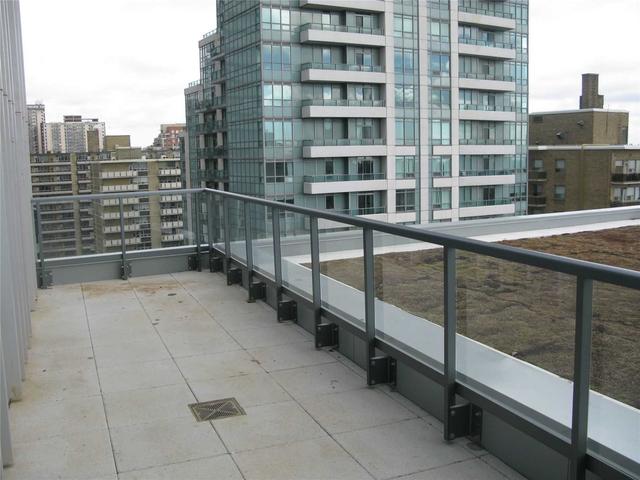 1001 - 125 Redpath Ave, Condo with 1 bedrooms, 2 bathrooms and 0 parking in Toronto ON | Image 3