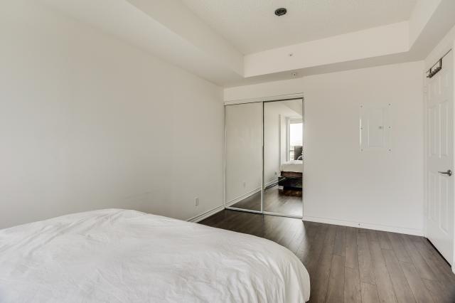 613 - 15 James Finlay Way, Condo with 1 bedrooms, 1 bathrooms and 1 parking in Toronto ON | Image 12
