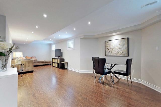 18 Shiner Dr, House detached with 4 bedrooms, 4 bathrooms and 4 parking in Richmond Hill ON | Image 19