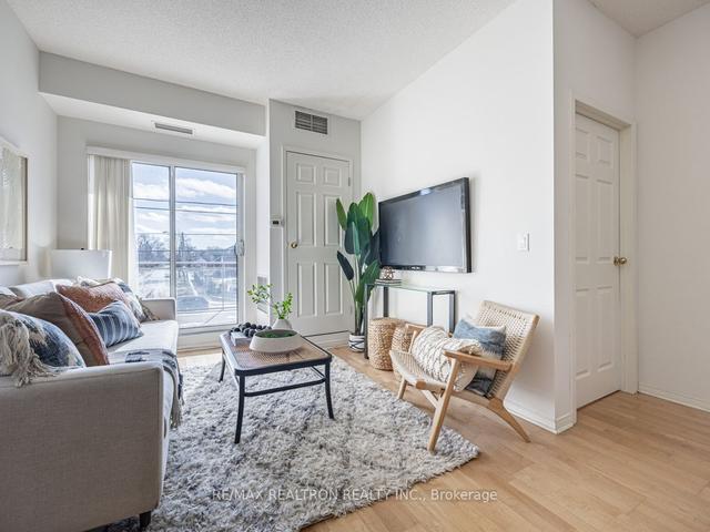 208 - 778 Sheppard Ave W, Condo with 2 bedrooms, 2 bathrooms and 1 parking in Toronto ON | Image 5