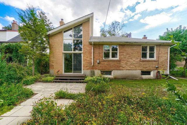 22 Bradshaw Ave, House detached with 3 bedrooms, 2 bathrooms and 6 parking in Toronto ON | Image 35