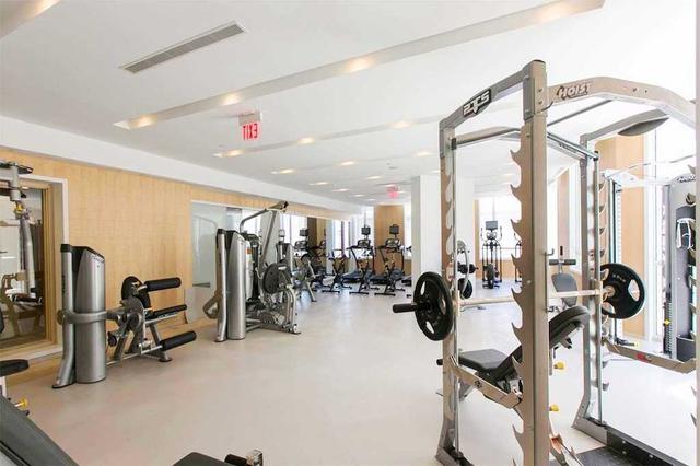 3303 - 45 Charles St E, Condo with 0 bedrooms, 1 bathrooms and 0 parking in Toronto ON | Image 5