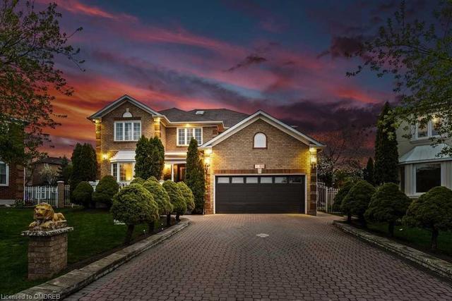 1088 Senlac Court, House detached with 5 bedrooms, 3 bathrooms and 6 parking in Mississauga ON | Image 39