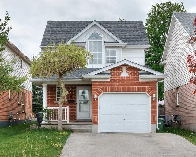 6 Mccurdy Rd, House detached with 5 bedrooms, 3 bathrooms and 4 parking in Guelph ON | Image 1