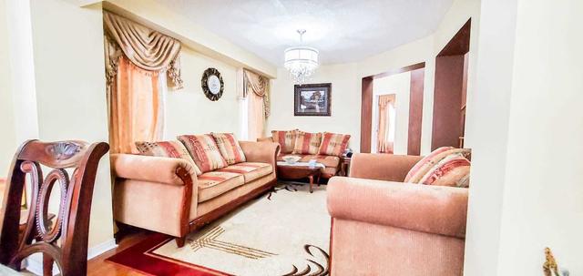 4 Snowy Wood Dr, House detached with 4 bedrooms, 4 bathrooms and 7 parking in Brampton ON | Image 3