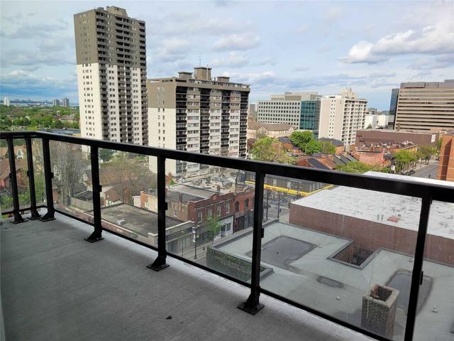 612 - 15 Queen St S, Condo with 2 bedrooms, 1 bathrooms and 1 parking in Hamilton ON | Image 5