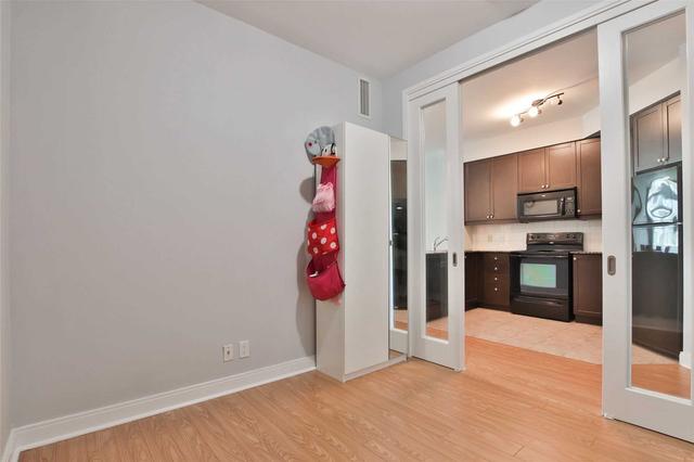 2307 - 90 Absolute Ave, Condo with 1 bedrooms, 1 bathrooms and 1 parking in Mississauga ON | Image 11