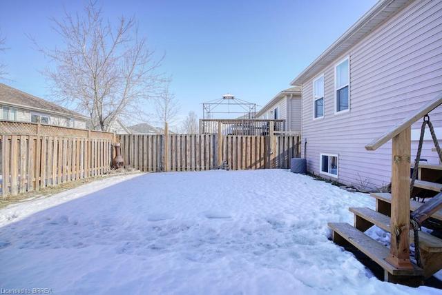 40 Limerick Lane, House detached with 2 bedrooms, 2 bathrooms and 3 parking in Brantford ON | Image 35