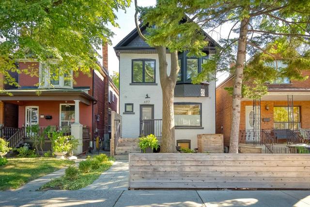 697 Crawford St, House detached with 5 bedrooms, 5 bathrooms and 2 parking in Toronto ON | Image 31