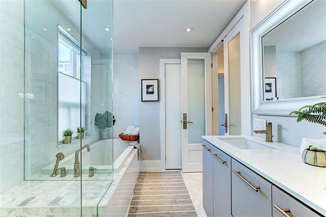 81 Sheridan Ave, House semidetached with 3 bedrooms, 3 bathrooms and 1 parking in Toronto ON | Image 11
