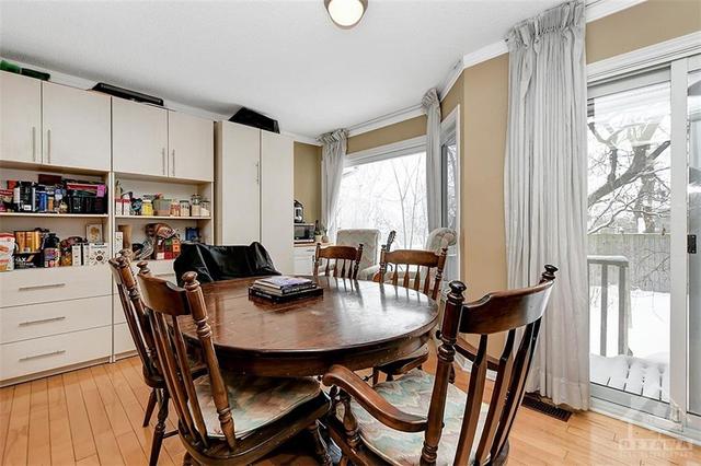 42 - 110 Havelock Street, Townhouse with 3 bedrooms, 3 bathrooms and 1 parking in Ottawa ON | Image 3