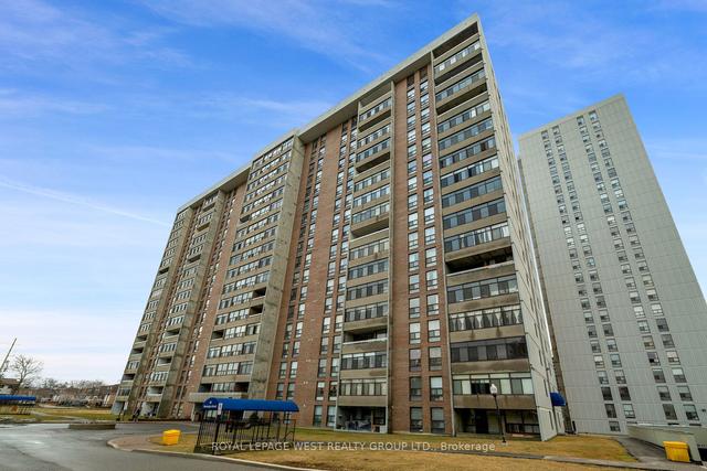 305 - 25 Kensington Rd, Condo with 1 bedrooms, 1 bathrooms and 1 parking in Brampton ON | Image 9