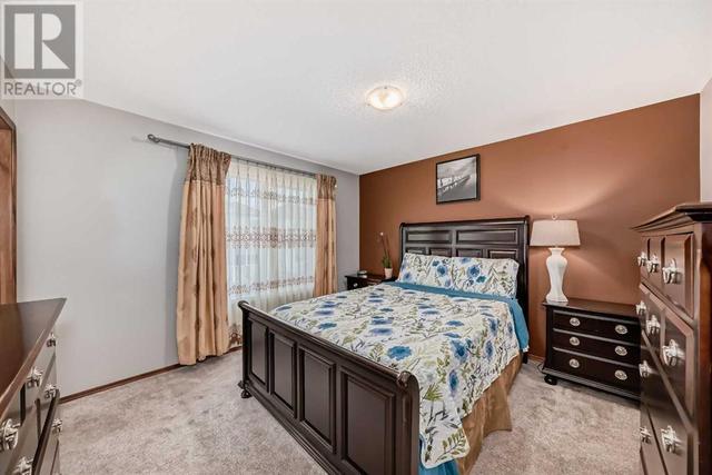 186 Everglen Crescent Sw, House detached with 3 bedrooms, 2 bathrooms and 4 parking in Calgary AB | Image 18