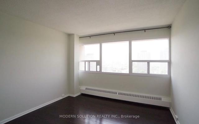 1809 - 100 Leeward Glwy, Condo with 3 bedrooms, 2 bathrooms and 1 parking in Toronto ON | Image 18
