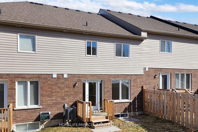 1615 Hetherington Dr W, House attached with 3 bedrooms, 3 bathrooms and 3 parking in Peterborough ON | Image 25