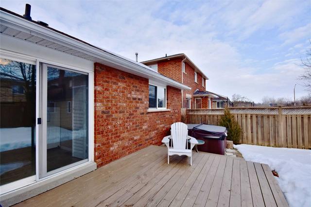 61 Forest Dale Dr, House detached with 3 bedrooms, 2 bathrooms and 4 parking in Barrie ON | Image 16