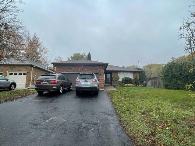 upper - 2 Gibbon Dr, House detached with 3 bedrooms, 3 bathrooms and 6 parking in Barrie ON | Image 1