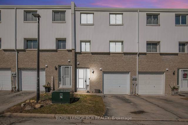 31 - 325 William St, Townhouse with 3 bedrooms, 2 bathrooms and 2 parking in Shelburne ON | Image 1