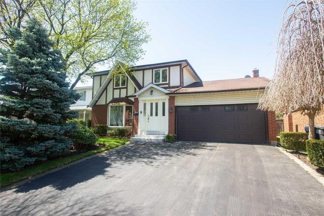50 Chipstead Rd, House detached with 4 bedrooms, 4 bathrooms and 3 parking in Toronto ON | Image 2
