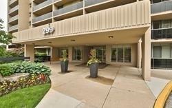 210 - 299 Mill Rd, Condo with 3 bedrooms, 2 bathrooms and 1 parking in Toronto ON | Image 1