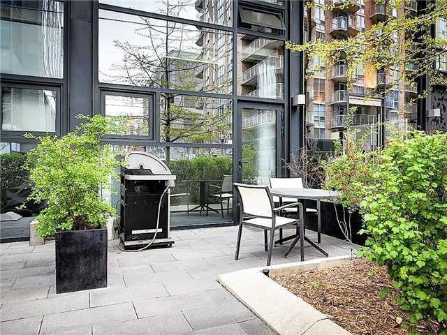 Th6 - 25 Stafford St, Townhouse with 1 bedrooms, 1 bathrooms and 1 parking in Toronto ON | Image 15
