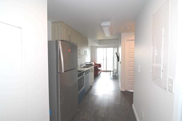82002 - 158 King St N, Condo with 1 bedrooms, 1 bathrooms and 0 parking in Waterloo ON | Image 5