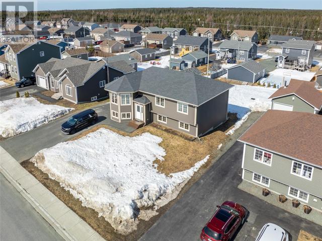 12 Howe Street, House detached with 3 bedrooms, 3 bathrooms and null parking in Gander NL | Image 29