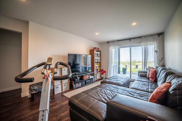 499 Greywolf Cove N, House detached with 4 bedrooms, 3 bathrooms and 4 parking in Lethbridge AB | Image 37