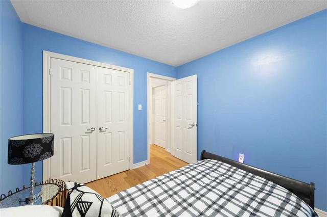 40 Jeremiah Lane, House attached with 3 bedrooms, 4 bathrooms and 2 parking in Toronto ON | Image 24
