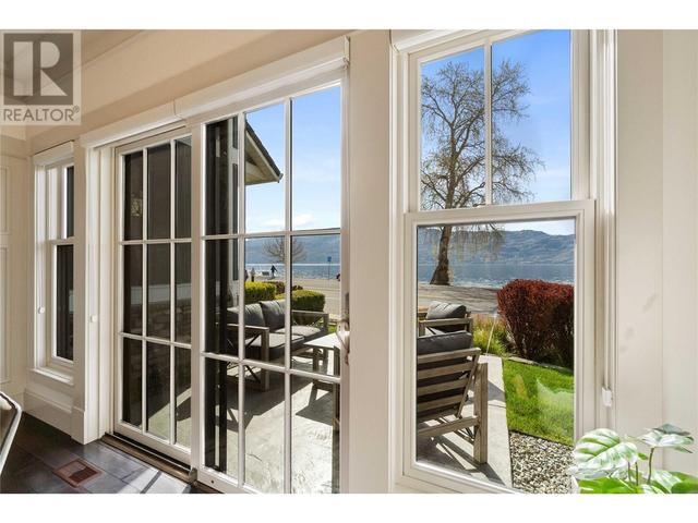 c - 4026 Beach Avenue, House attached with 3 bedrooms, 2 bathrooms and 2 parking in Peachland BC | Image 16