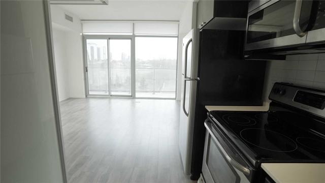 307 - 105 The Queensway Ave, Condo with 1 bedrooms, 1 bathrooms and 0 parking in Toronto ON | Image 11