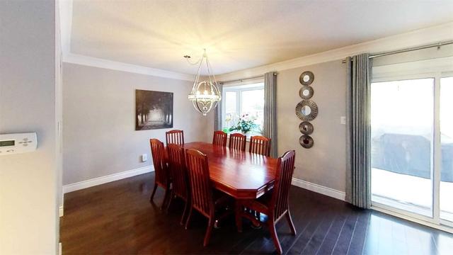 48 Evalene Crt, House detached with 3 bedrooms, 3 bathrooms and 3.5 parking in Brampton ON | Image 6