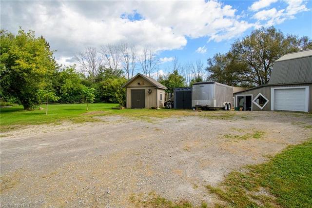 2904 Baker Road, House detached with 3 bedrooms, 1 bathrooms and 6 parking in Niagara Falls ON | Image 22