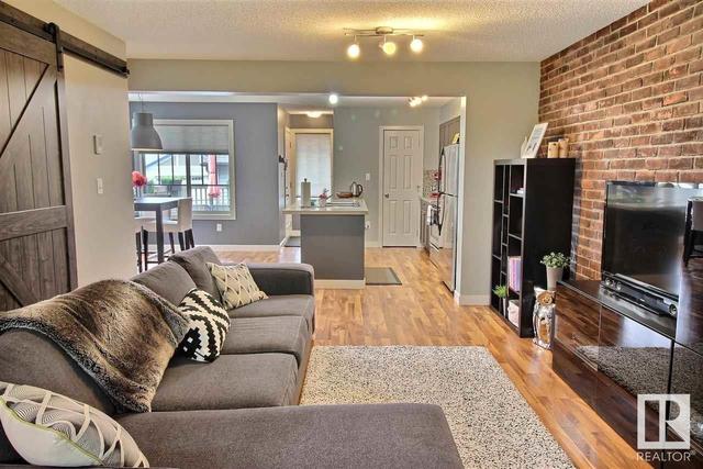 3810 Allan Dr Sw, House attached with 2 bedrooms, 3 bathrooms and 2 parking in Edmonton AB | Card Image