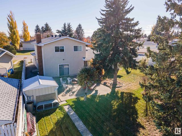 8424 145 Av Nw, House detached with 4 bedrooms, 2 bathrooms and 6 parking in Edmonton AB | Image 5