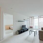 404 - 17 Bayberry Pl, Condo with 1 bedrooms, 2 bathrooms and 1 parking in Toronto ON | Image 4