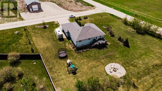 1101 Redlow Drive, House detached with 5 bedrooms, 3 bathrooms and 6 parking in Beaverlodge AB | Image 48