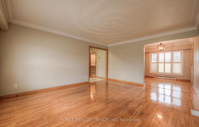 29 Hilltop Dr, House detached with 3 bedrooms, 2 bathrooms and 5 parking in Cambridge ON | Image 36