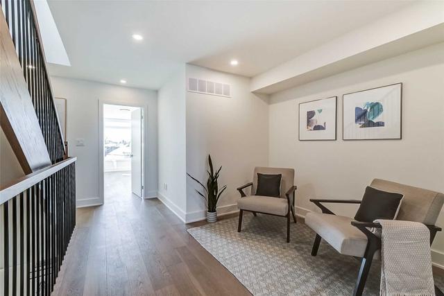 647 Beresford Ave, House semidetached with 3 bedrooms, 5 bathrooms and 1.5 parking in Toronto ON | Image 6
