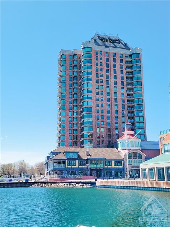 1703 - 15 St Andrew Street, Condo with 2 bedrooms, 2 bathrooms and 1 parking in Brockville ON | Card Image