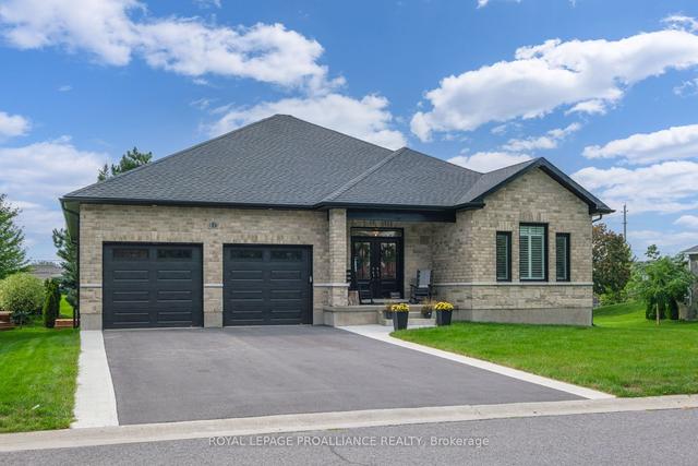 138 Greenlees Dr, House detached with 3 bedrooms, 2 bathrooms and 6 parking in Kingston ON | Image 1