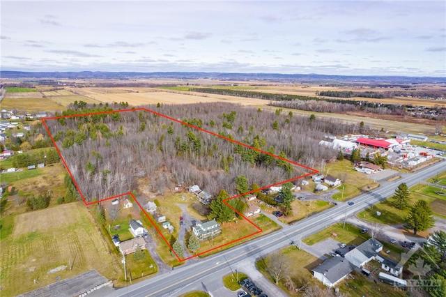 4980 County Rd 17 Road, House detached with 3 bedrooms, 3 bathrooms and 10 parking in Alfred and Plantagenet ON | Image 29