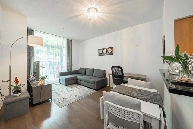 101 - 3840 Bathurst St, Condo with 1 bedrooms, 1 bathrooms and 1 parking in Toronto ON | Image 5
