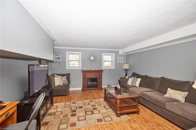 5940 Hillcrest Crescent, House detached with 4 bedrooms, 2 bathrooms and 2 parking in Niagara Falls ON | Image 17